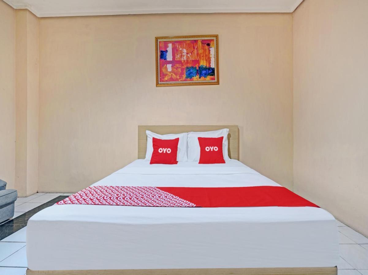 Oyo 3953 Hotel Catellya II Cipaku Bandung Eksteriør bilde