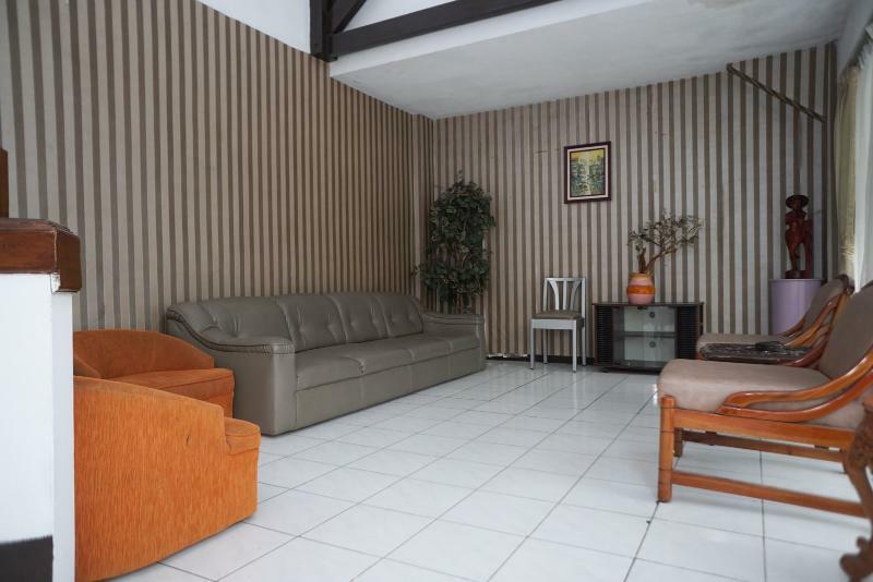 Oyo 3953 Hotel Catellya II Cipaku Bandung Eksteriør bilde