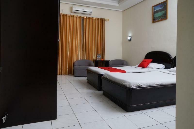 Oyo 3953 Hotel Catellya II Cipaku Bandung Eksteriør bilde